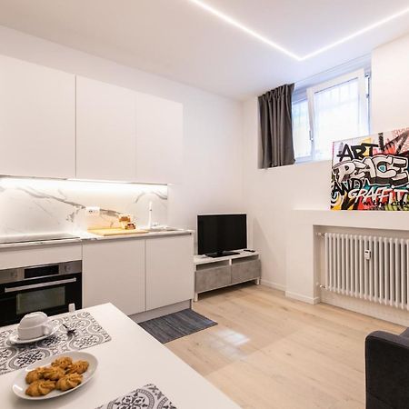 Luxury Apartment - A Due Passi Dal Centro Di Milano Kültér fotó