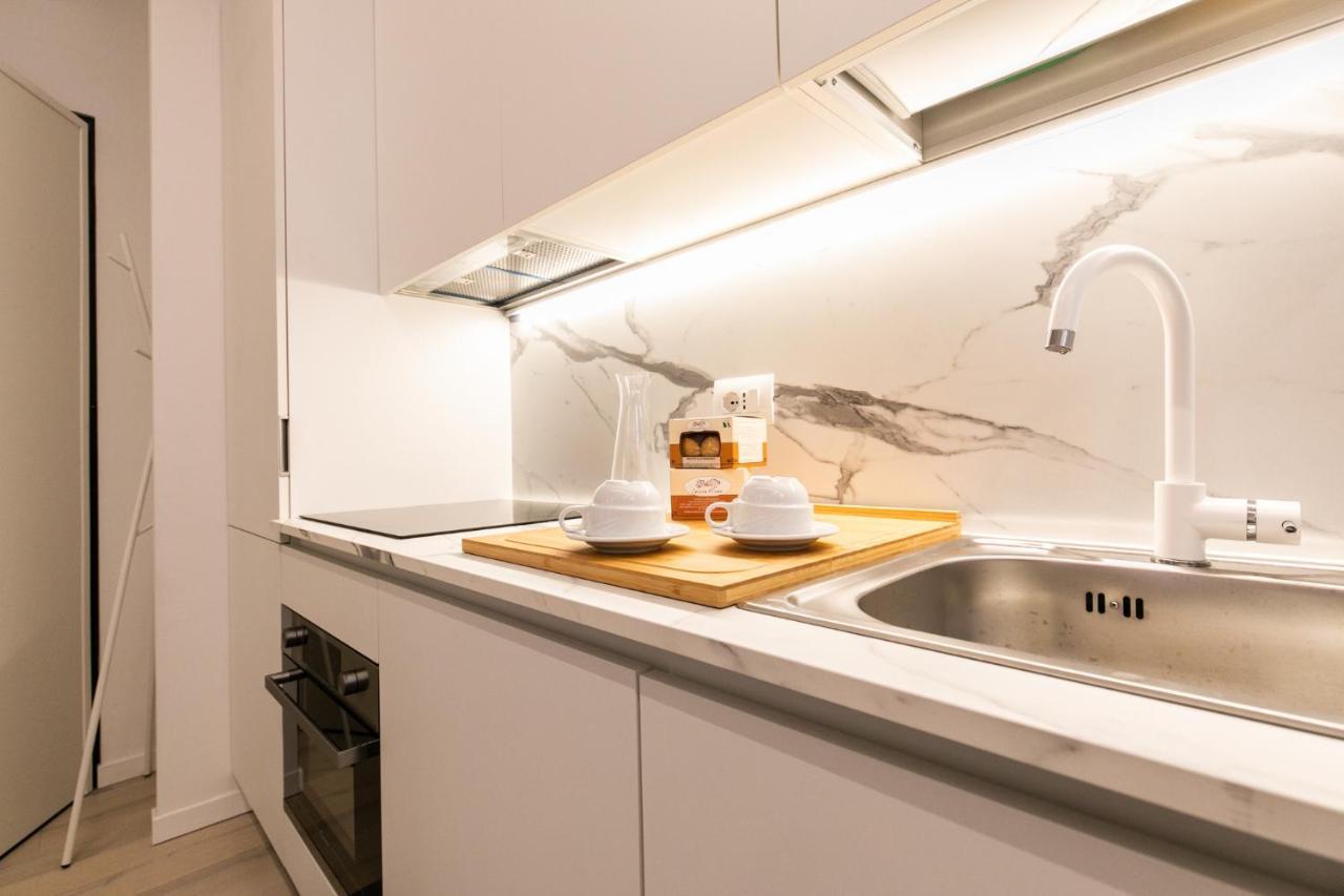 Luxury Apartment - A Due Passi Dal Centro Di Milano Kültér fotó