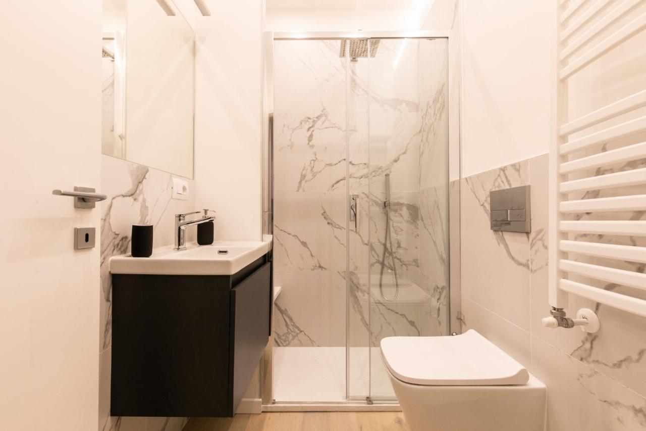 Luxury Apartment - A Due Passi Dal Centro Di Milano Kültér fotó